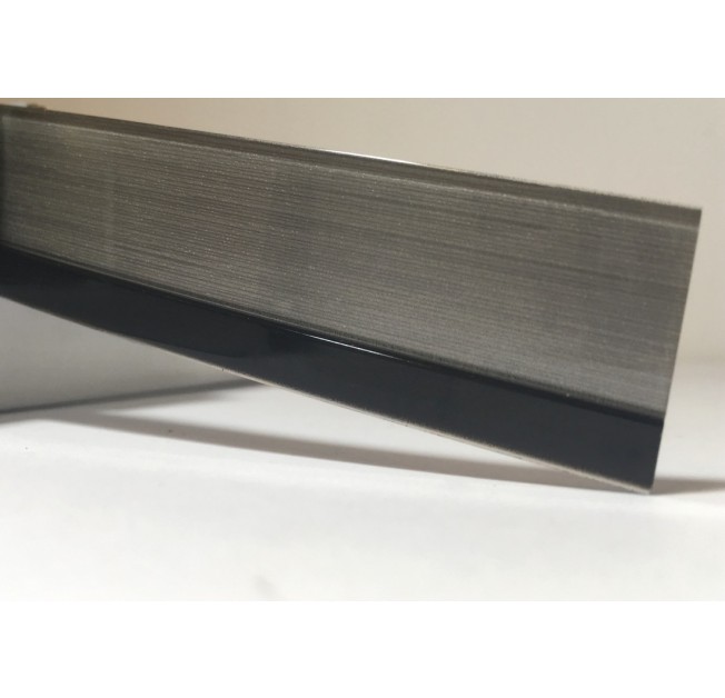 Крайка 23*1.3 Rehau 1521E (3D) Чорний глянець